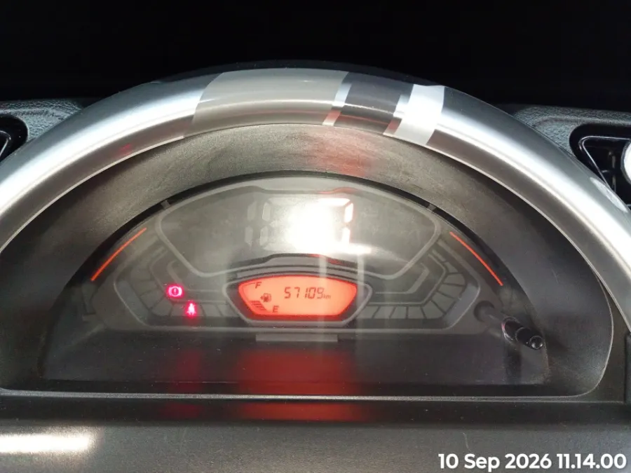 Foto Mobil Bekas Odometer Suzuki S-Presso 1.0 MT tahun 2023