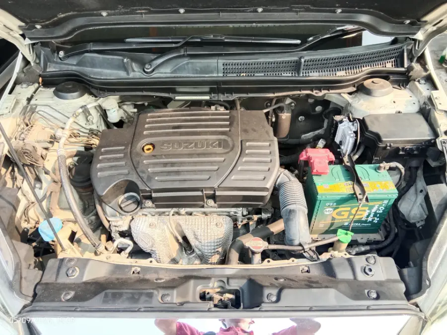 Foto Mobil Bekas Mesin Suzuki SX4 S-Cross 1.5 tahun 2019