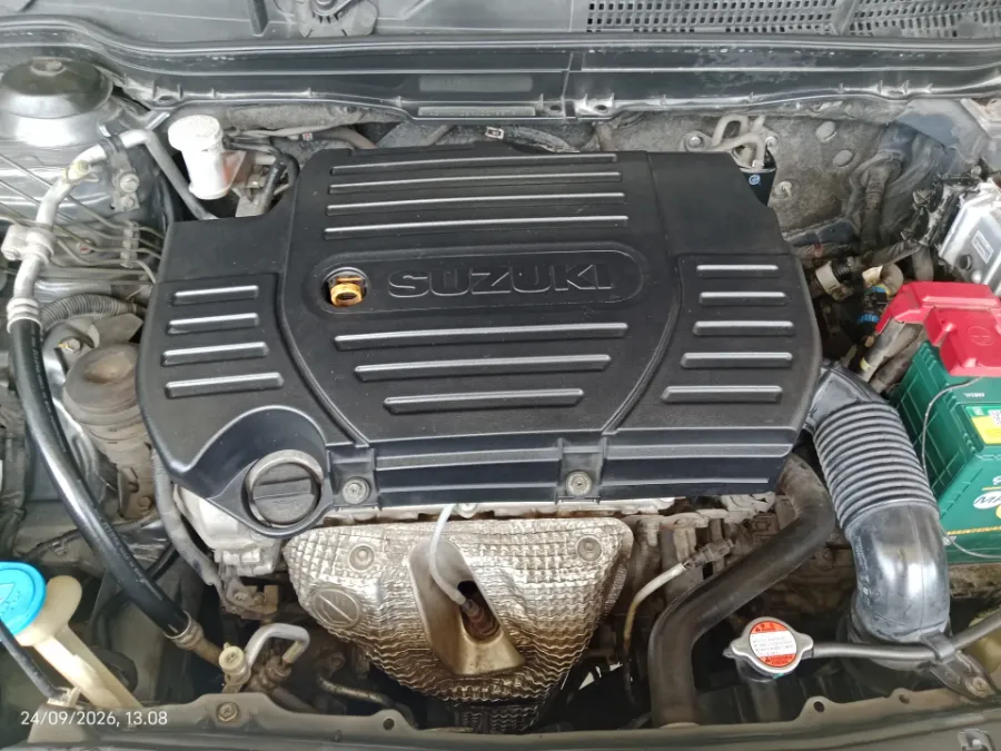 Foto Mobil Bekas Mesin Suzuki SX4 S-Cross 1.5 tahun 2019