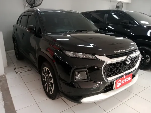 2024 Suzuki Vitara 1.5 - Foto 1 dari 6