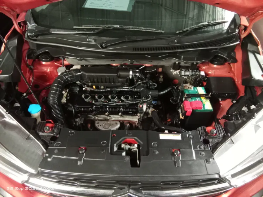 Foto Mobil Bekas Mesin Suzuki XL7 1.5 tahun 2020
