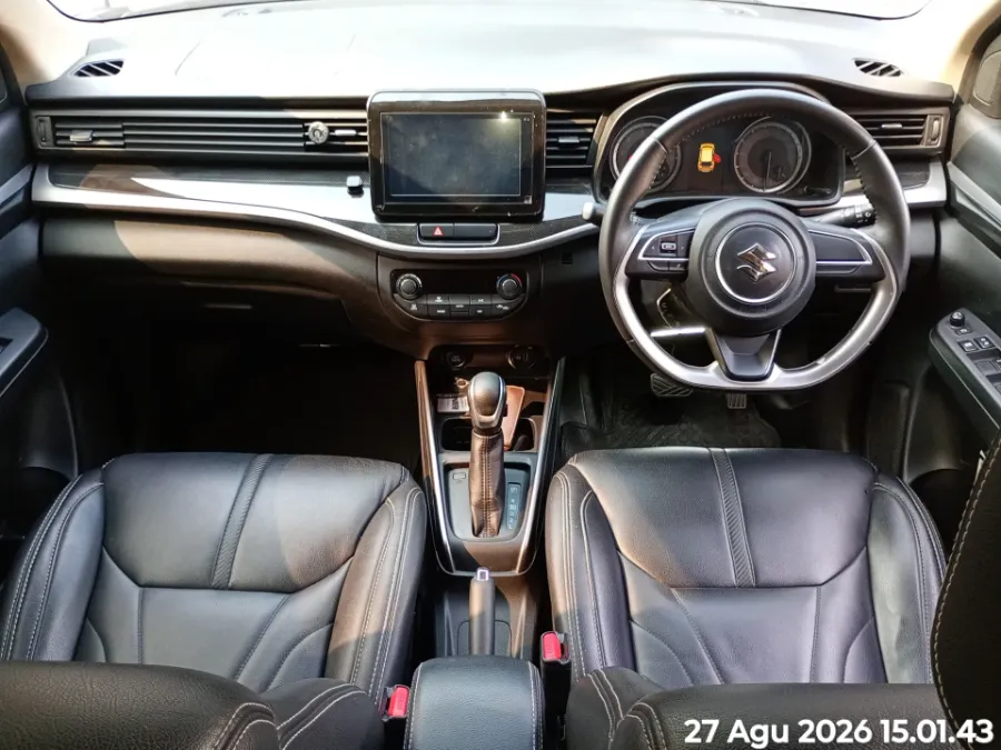 Foto Mobil Bekas Dashboard Suzuki XL7 1.5 tahun 2021