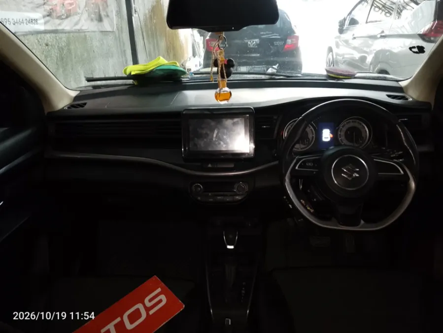 Foto Mobil Bekas Dashboard Suzuki XL7 1.5 tahun 2021