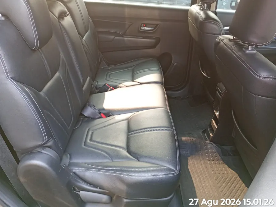 Foto Mobil Bekas Kabin Belakang Suzuki XL7 1.5 tahun 2021