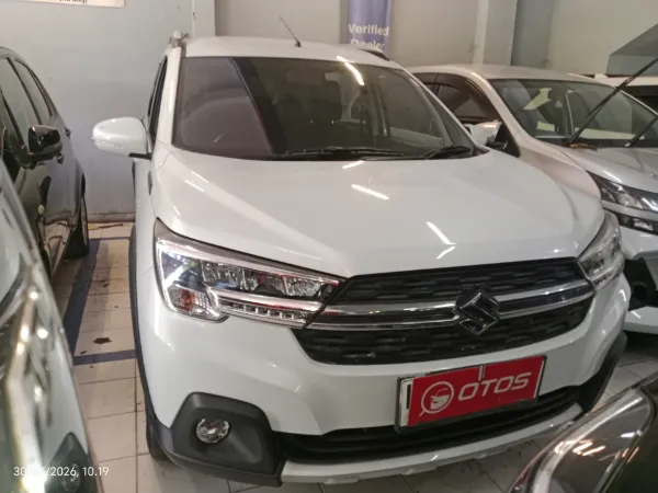 2021 Suzuki XL7 1.5 - Foto 1 dari 6