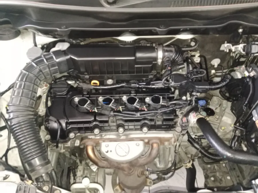 Foto Mobil Bekas Mesin Suzuki XL7 1.5 tahun 2021