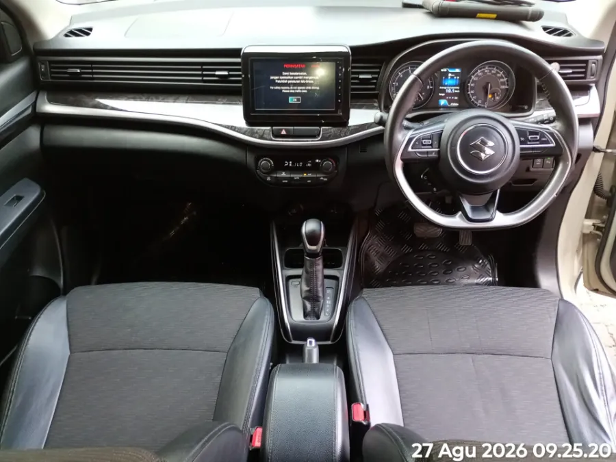 Foto Mobil Bekas Dashboard Suzuki XL7 1.5 tahun 2023
