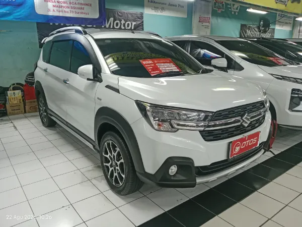 2023 Suzuki XL7 1.5 - Foto 1 dari 6