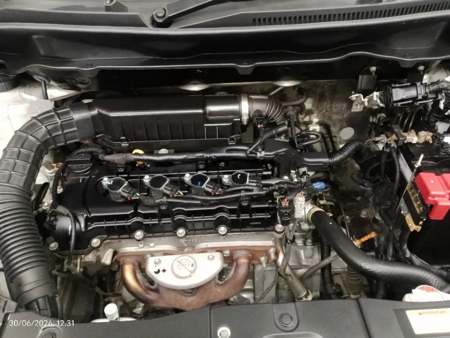 Foto Mobil Bekas Mesin Suzuki XL7 1.5 tahun 2023