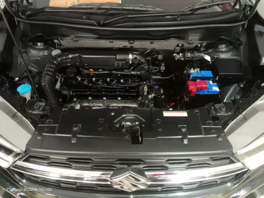 Foto Mobil Bekas Mesin Suzuki XL7 1.5 tahun 2023