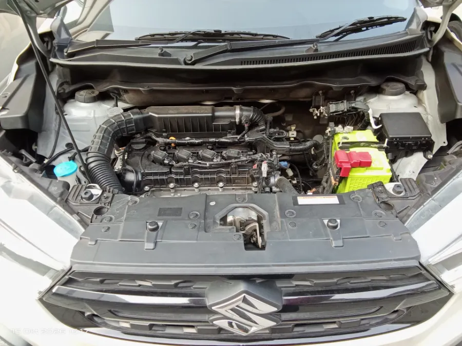 Foto Mobil Bekas Mesin Suzuki XL7 1.5 tahun 2023
