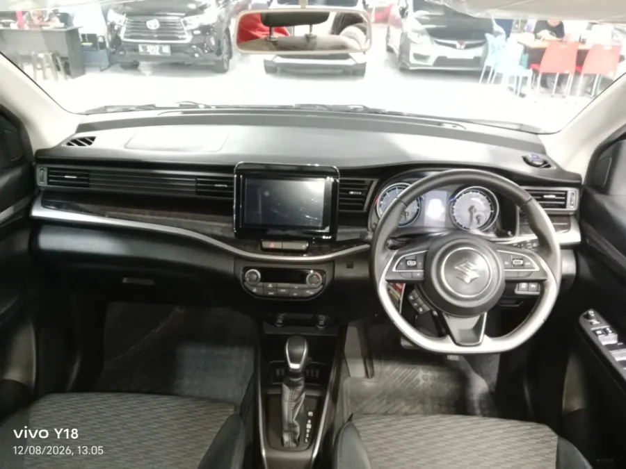 Foto Mobil Bekas Dashboard Suzuki XL7 1.5 tahun 2024