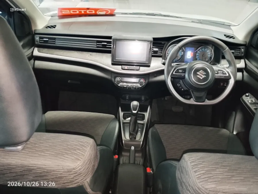 Foto Mobil Bekas Dashboard Suzuki XL7 1.5 tahun 2025