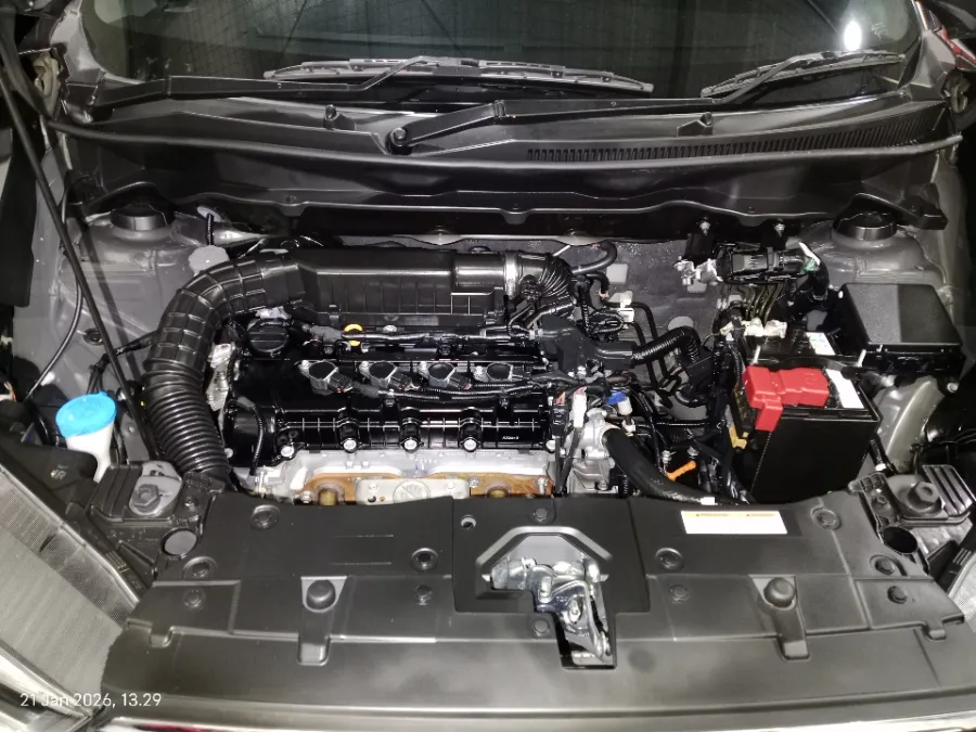 Foto Mobil Bekas Mesin Suzuki XL7 1.5 tahun 2025