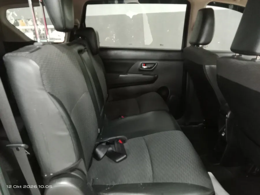 Foto Mobil Bekas Kabin Belakang Suzuki XL7 1.5 Alpha tahun 2021