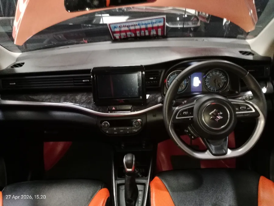 Foto Mobil Bekas Dashboard Suzuki XL7 1.5 Alpha tahun 2023