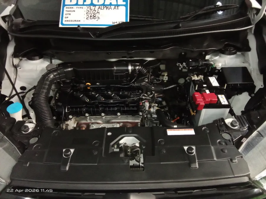 Foto Mobil Bekas Mesin Suzuki XL7 1.5 Alpha tahun 2023
