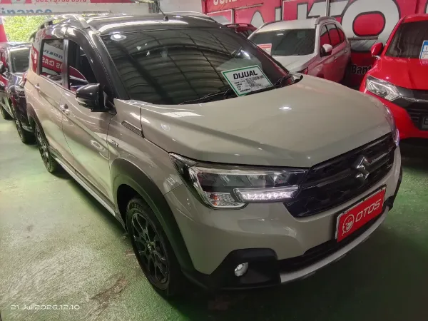 2024 Suzuki XL7 1.5 Alpha - Foto 1 dari 6
