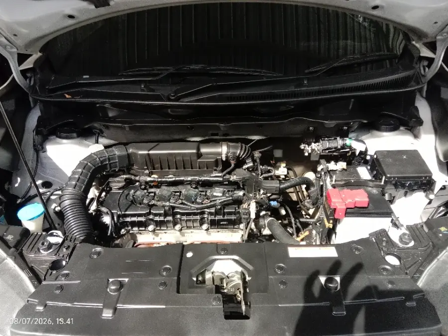 Foto Mobil Bekas Mesin Suzuki XL7 1.5 Alpha tahun 2024