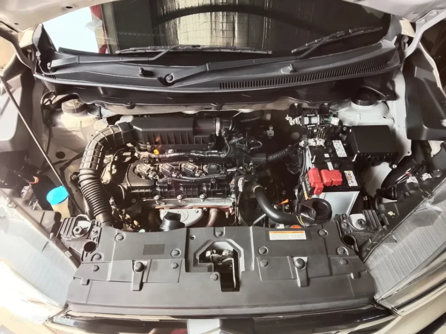 Foto Mobil Bekas Mesin Suzuki XL7 1.5 Alpha tahun 2024