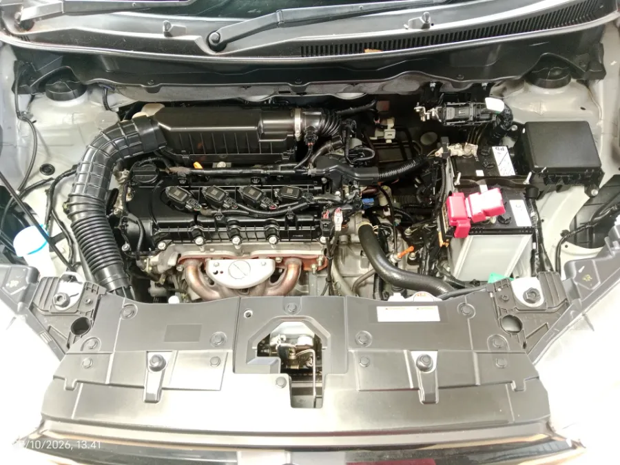 Foto Mobil Bekas Mesin Suzuki XL7 1.5 Alpha tahun 2025