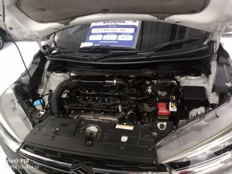 Foto Mobil Bekas Mesin Suzuki XL7 1.5 Beta tahun 2021