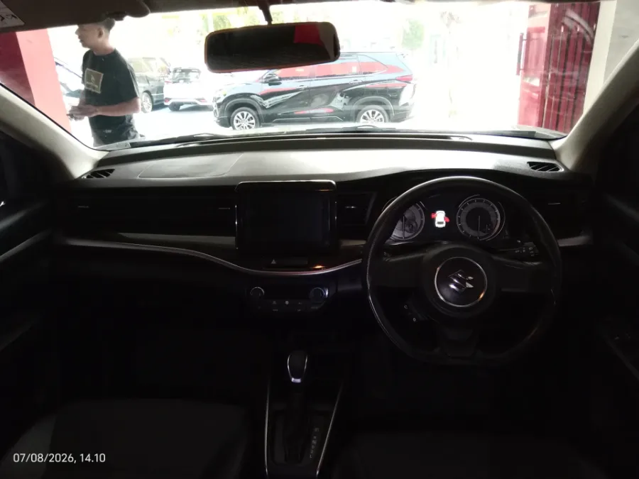Foto Mobil Bekas Dashboard Suzuki XL7 1.5 Zeta tahun 2022
