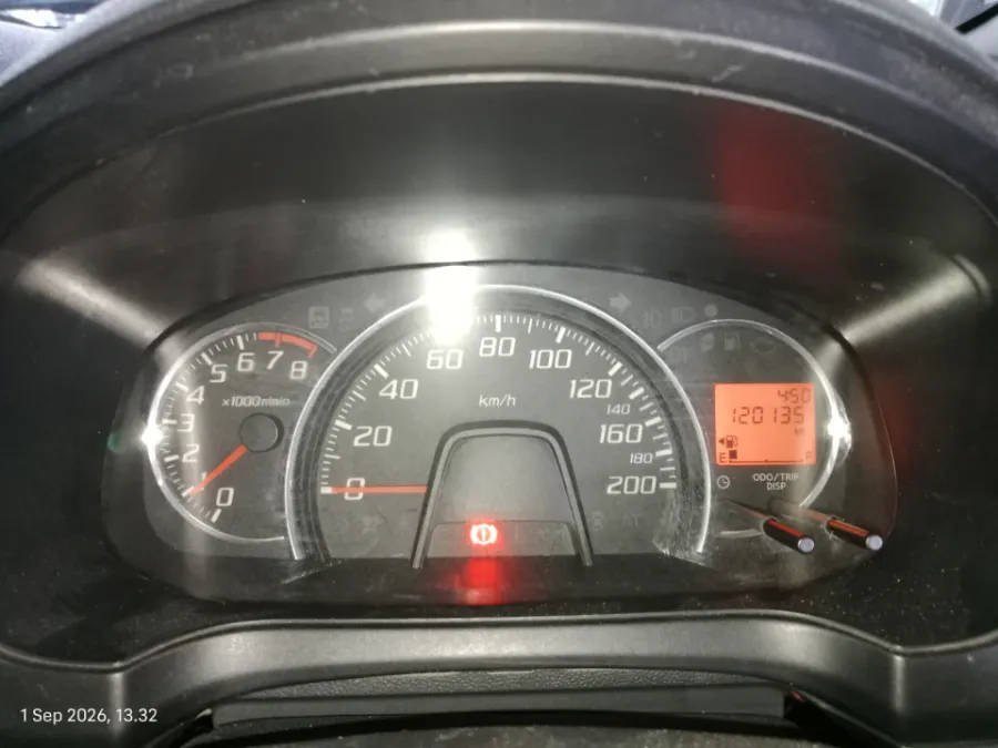 Foto Mobil Bekas Odometer Toyota Agya 1.0 G tahun 2016