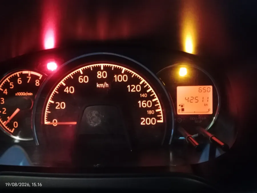 Foto Mobil Bekas Odometer Toyota Agya 1.0 G tahun 2017