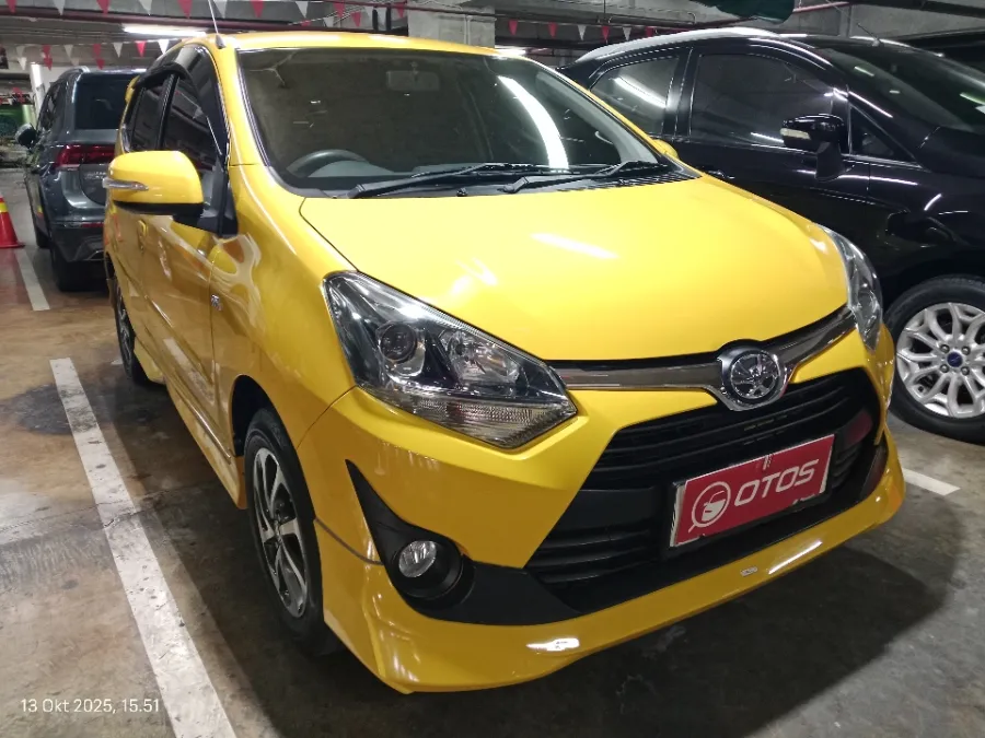 Foto Mobil Bekas Kanan Depan Toyota Agya 1.2 G tahun 2018