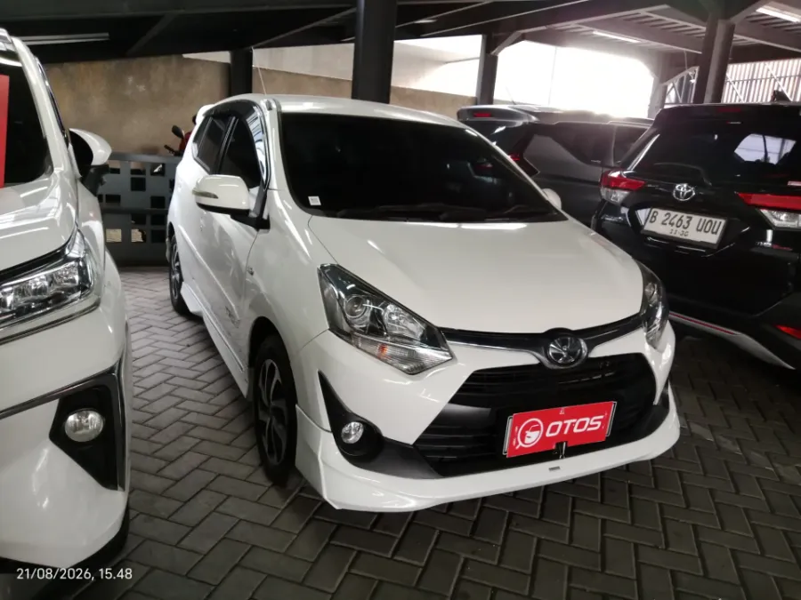Foto Mobil Bekas Kanan Depan Toyota Agya 1.2 G tahun 2018