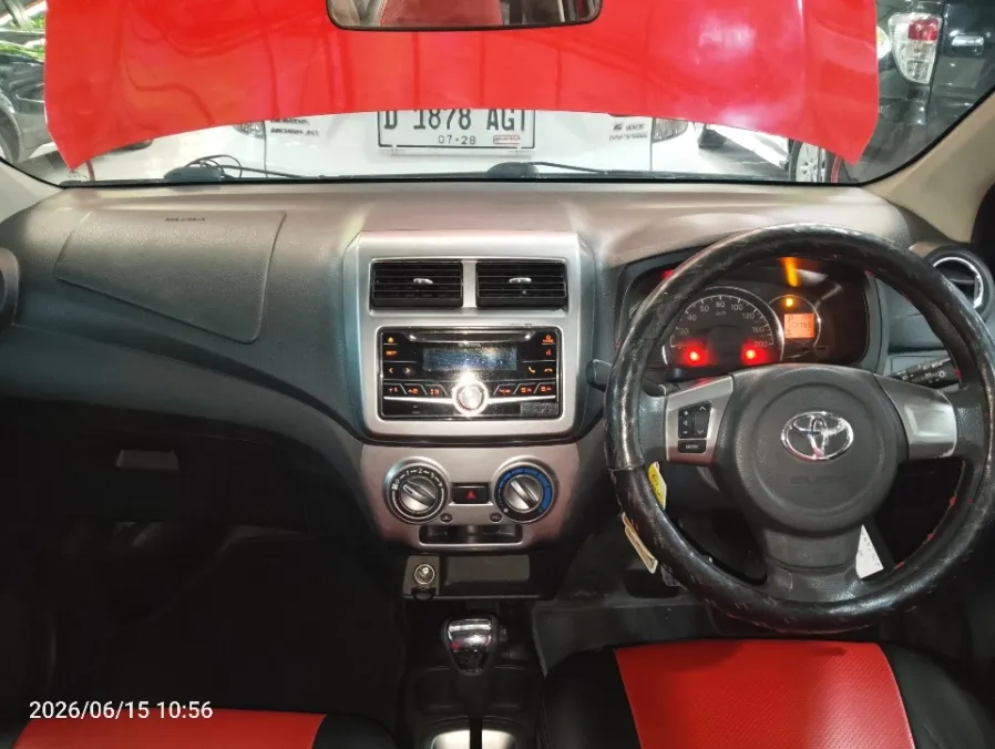 Foto Mobil Bekas Dashboard Toyota Agya 1.2 G tahun 2019
