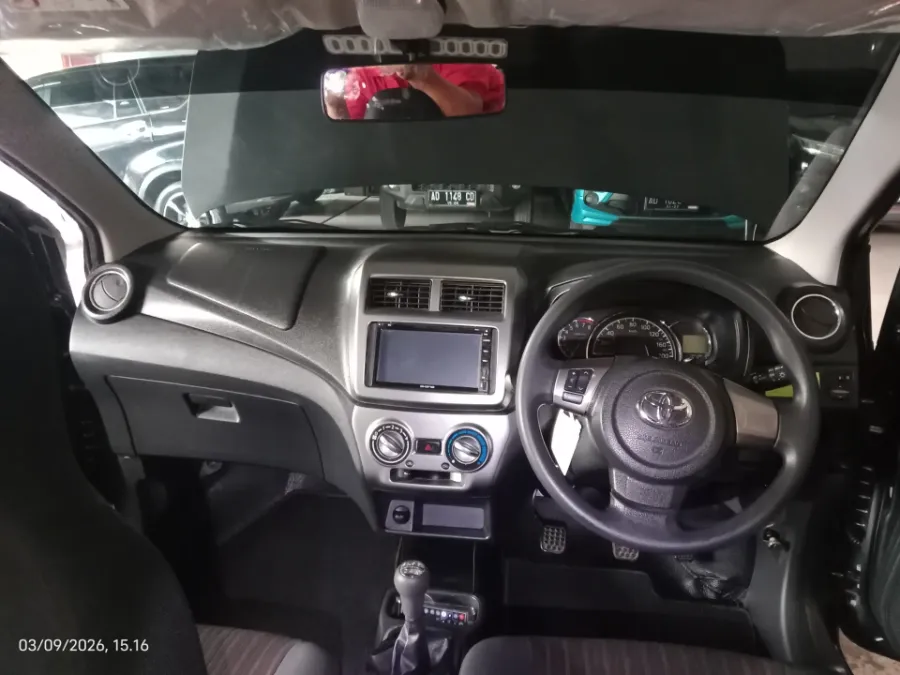 Foto Mobil Bekas Dashboard Toyota Agya 1.2 G tahun 2019