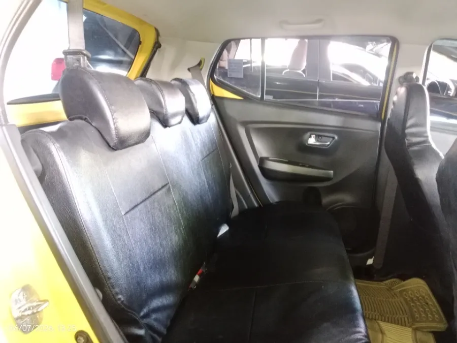 Foto Mobil Bekas Kabin Belakang Toyota Agya 1.2 G tahun 2019