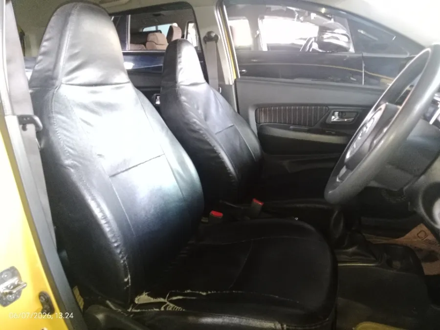 Foto Mobil Bekas Kabin Depan Toyota Agya 1.2 G tahun 2019
