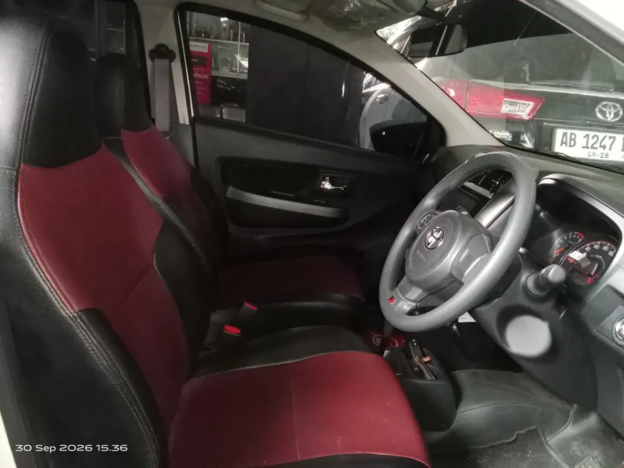 Foto Mobil Bekas Kabin Depan Toyota Agya 1.2 G tahun 2022