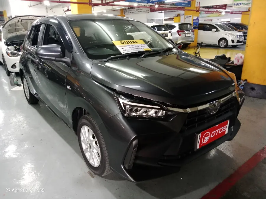 Foto Mobil Bekas Kanan Depan Toyota Agya 1.2 G tahun 2023