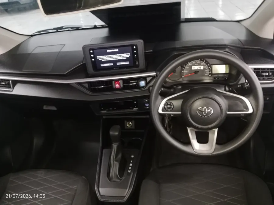 Foto Mobil Bekas Dashboard Toyota Agya 1.2 G tahun 2024