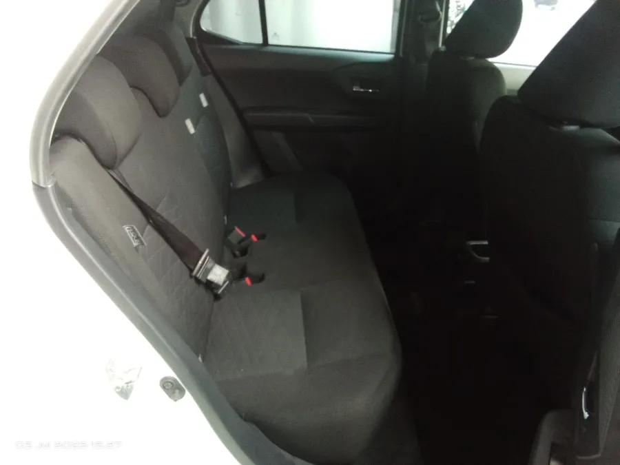 Foto Mobil Bekas Kabin Belakang Toyota Agya 1.2 G tahun 2024