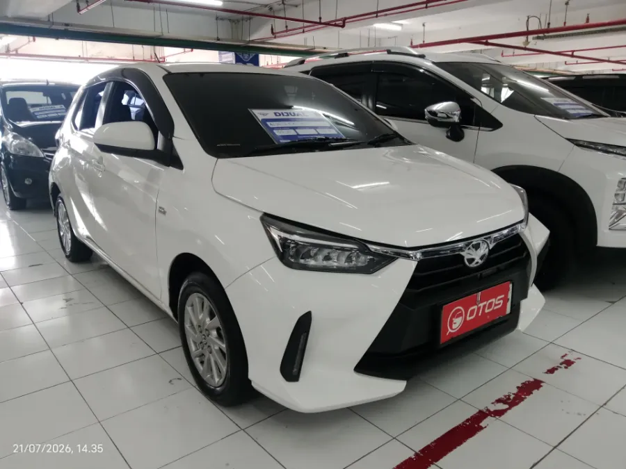 Foto Mobil Bekas Kanan Depan Toyota Agya 1.2 G tahun 2024