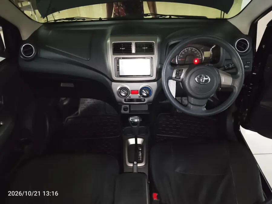 Foto Mobil Bekas Dashboard Toyota Agya 1.2 G TRD tahun 2018