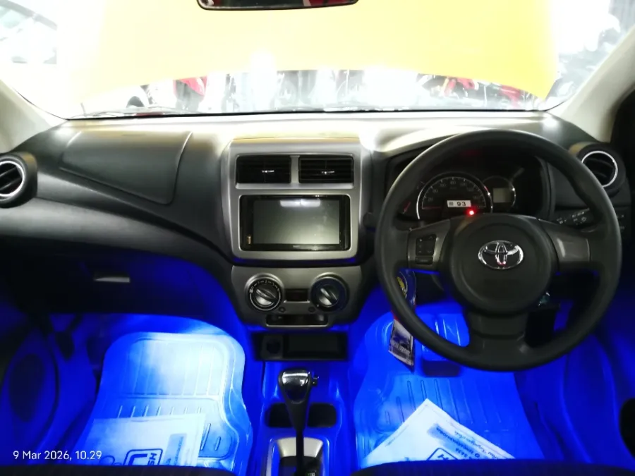 Foto Mobil Bekas Dashboard Toyota Agya 1.2 G TRD tahun 2019