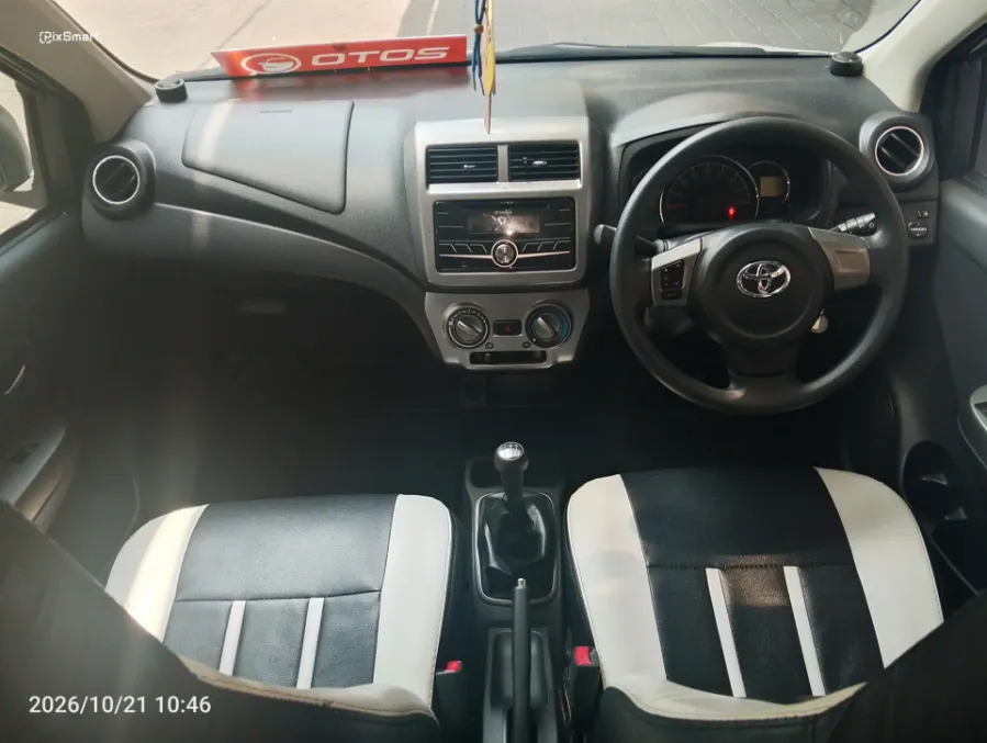 Foto Mobil Bekas Dashboard Toyota Agya 1.2 G TRD tahun 2020