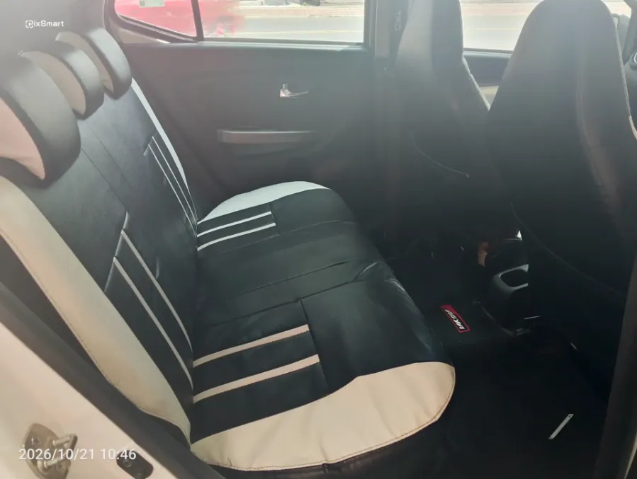 Foto Mobil Bekas Kabin Belakang Toyota Agya 1.2 G TRD tahun 2020