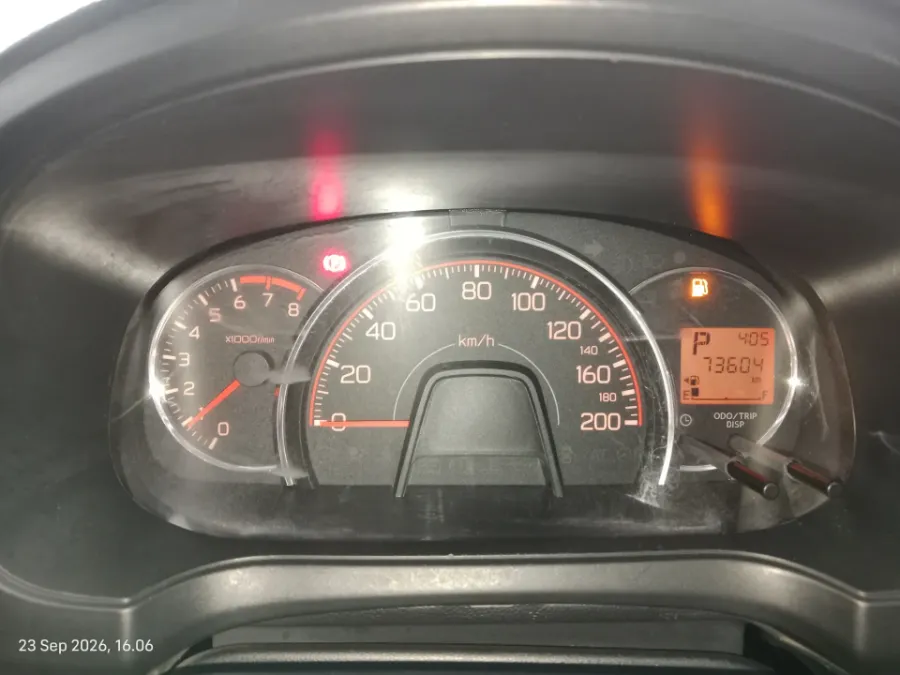 Foto Mobil Bekas Odometer Toyota Agya 1.2 G TRD tahun 2021