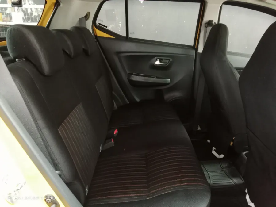 Foto Mobil Bekas Kabin Belakang Toyota Agya 1.2 TRD Sportivo tahun 2019