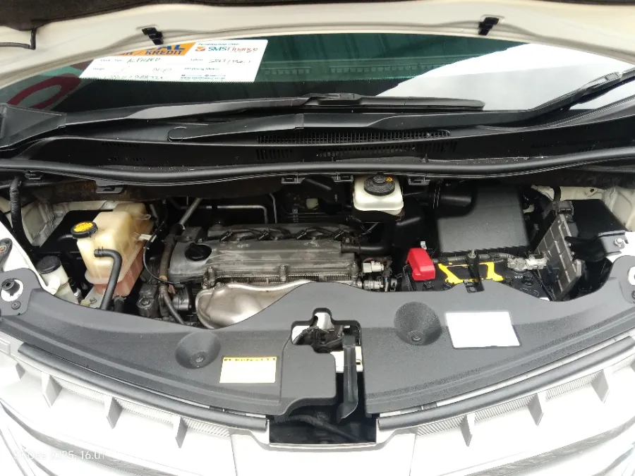 Foto Mobil Bekas Mesin Toyota Alphard 2.4 G tahun 2013