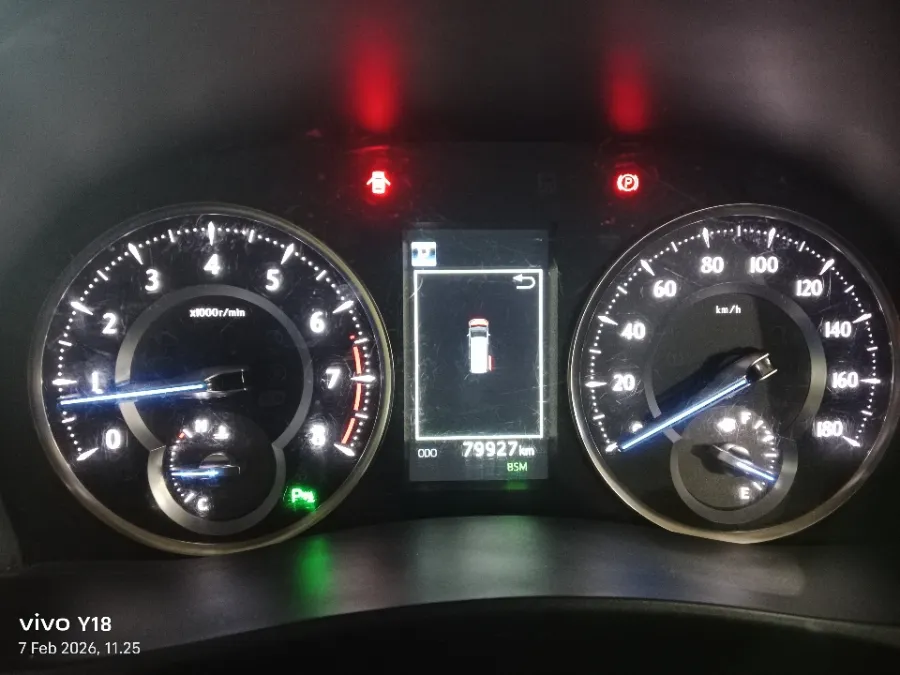 Foto Mobil Bekas Odometer Toyota Alphard 2.4 G tahun 2018
