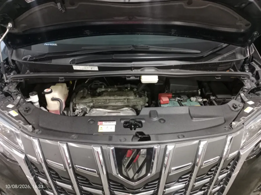Foto Mobil Bekas Mesin Toyota Alphard 2.4 G tahun 2021