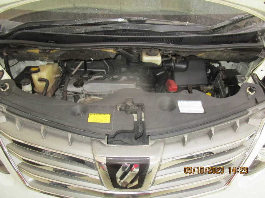 Foto Mobil Bekas Mesin Toyota Alphard 2.4 SC tahun 2014